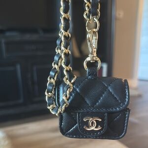 iPod Pro Chic Black Quilted Mini Bag with chain neck band